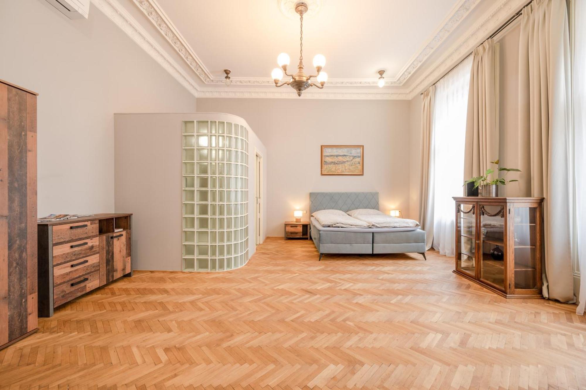 Palace Petrarca Praga Habitación foto